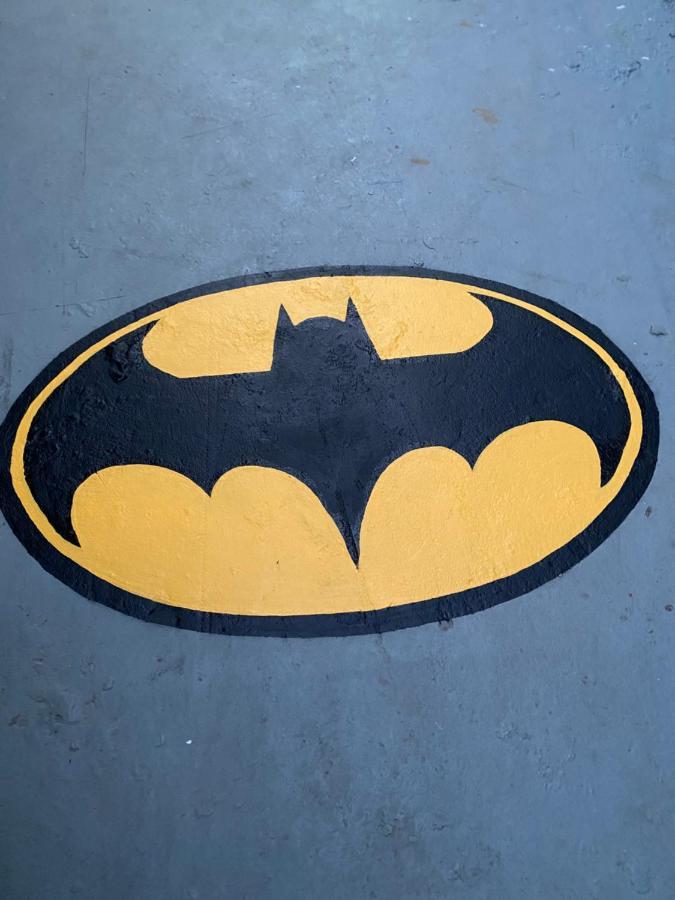 Batman Guesthouse فيينتيان المظهر الخارجي الصورة